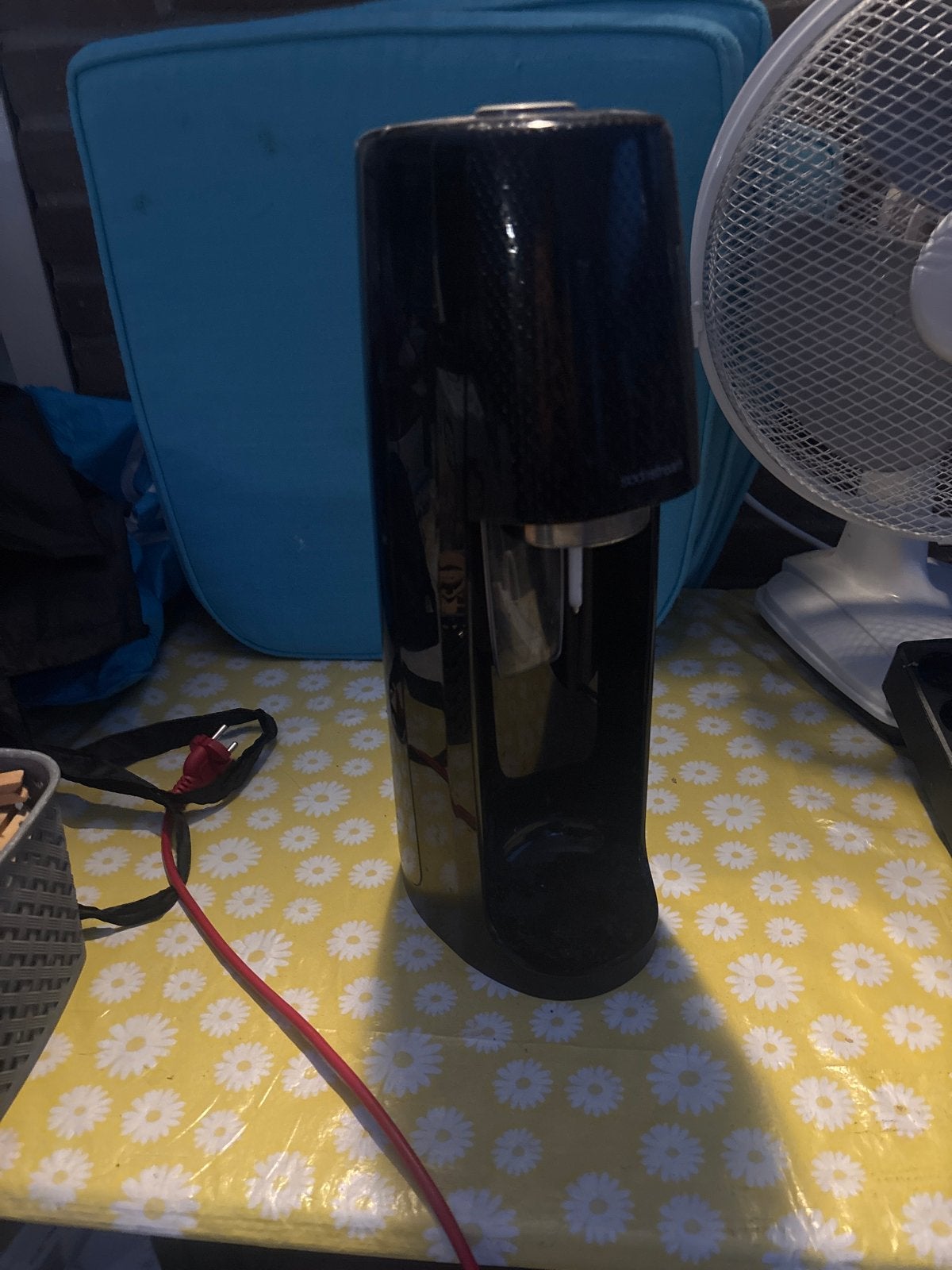 Sodastream bruiswaterapparaat met gasfles, Ophalen, Gebruikt