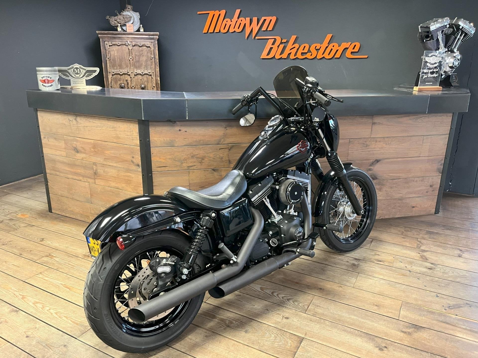 Harley Davidson FXDB 103 Dyna Streetbob CLub Style Black Edi, 3700 W Juneau Ave
53208  Milwaukee, US, 1690 cc, Info@harley-davidson.com