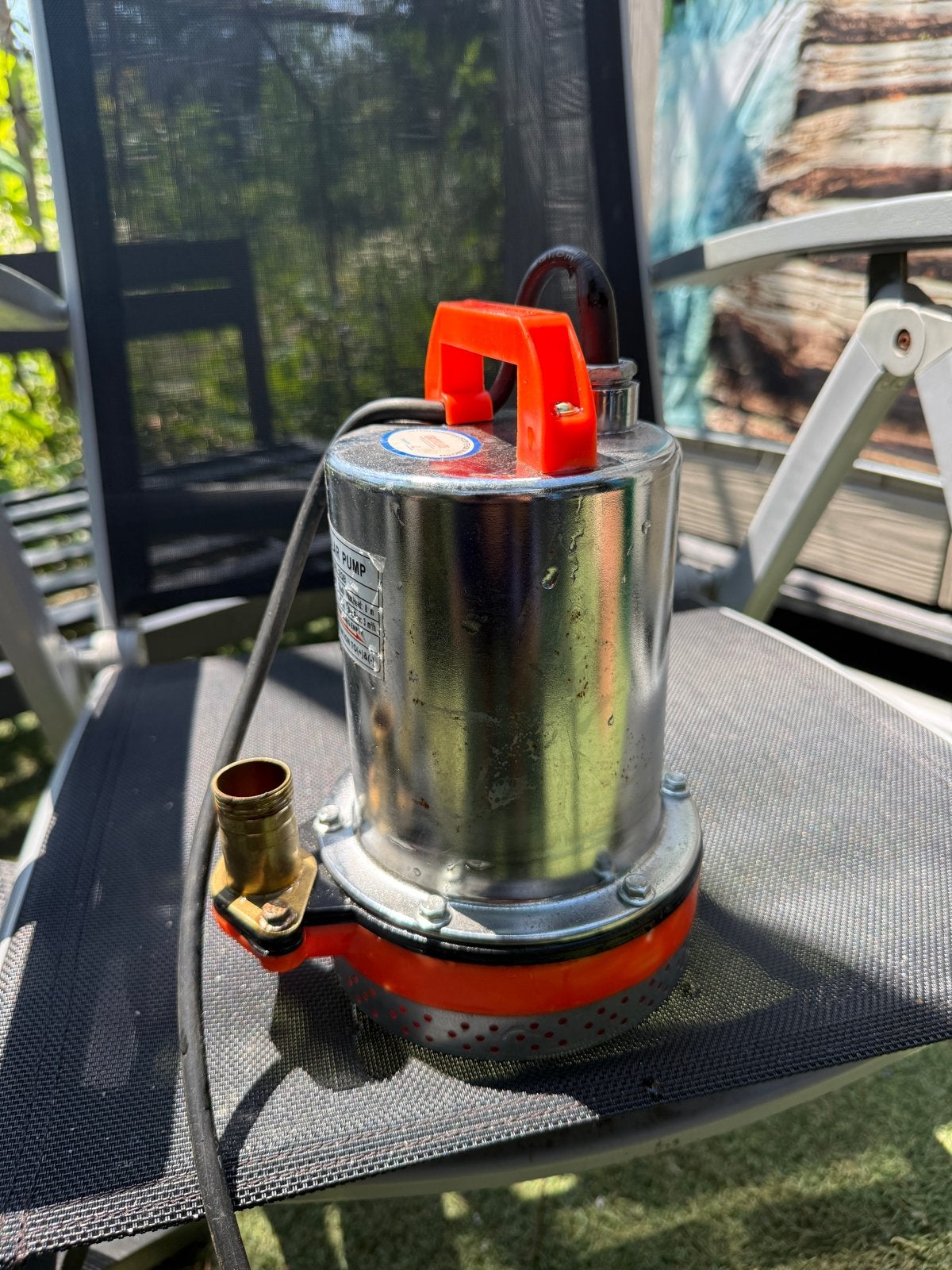 Compacte Accu Waterpomp - Ideaal voor Tuin en Boot, Tuin en Terras, Waterpompen, Ophalen of Verzenden, Gebruikt, Accu, Dompelpomp
