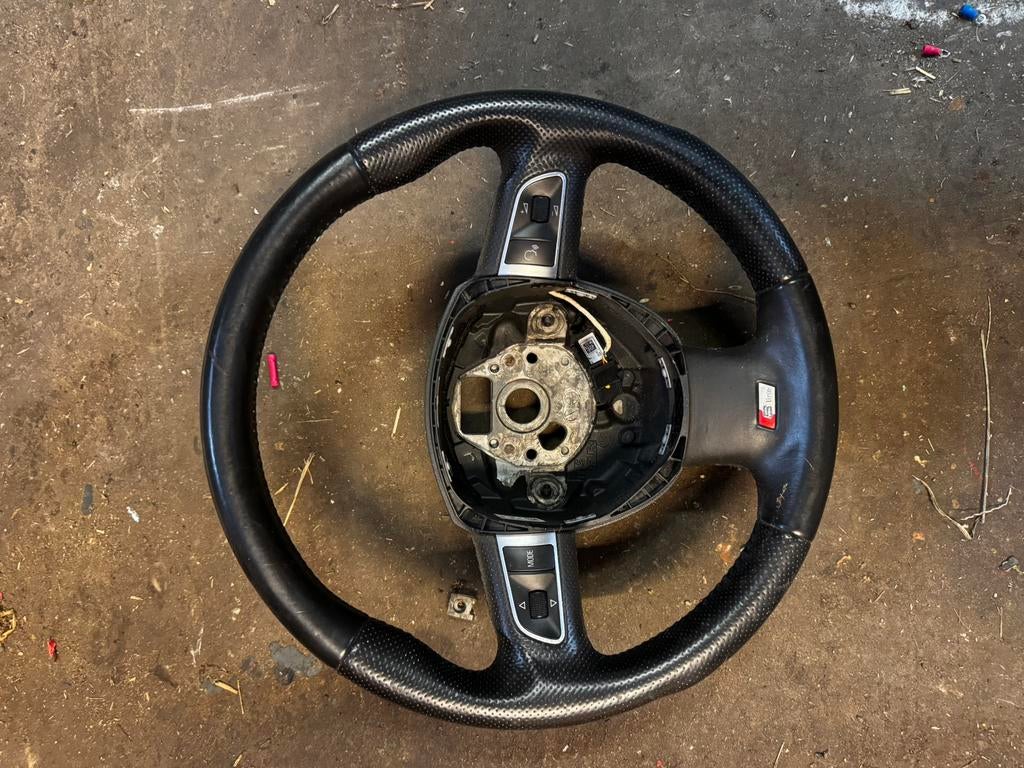 Audi S stuur netjes, Ophalen, Audi