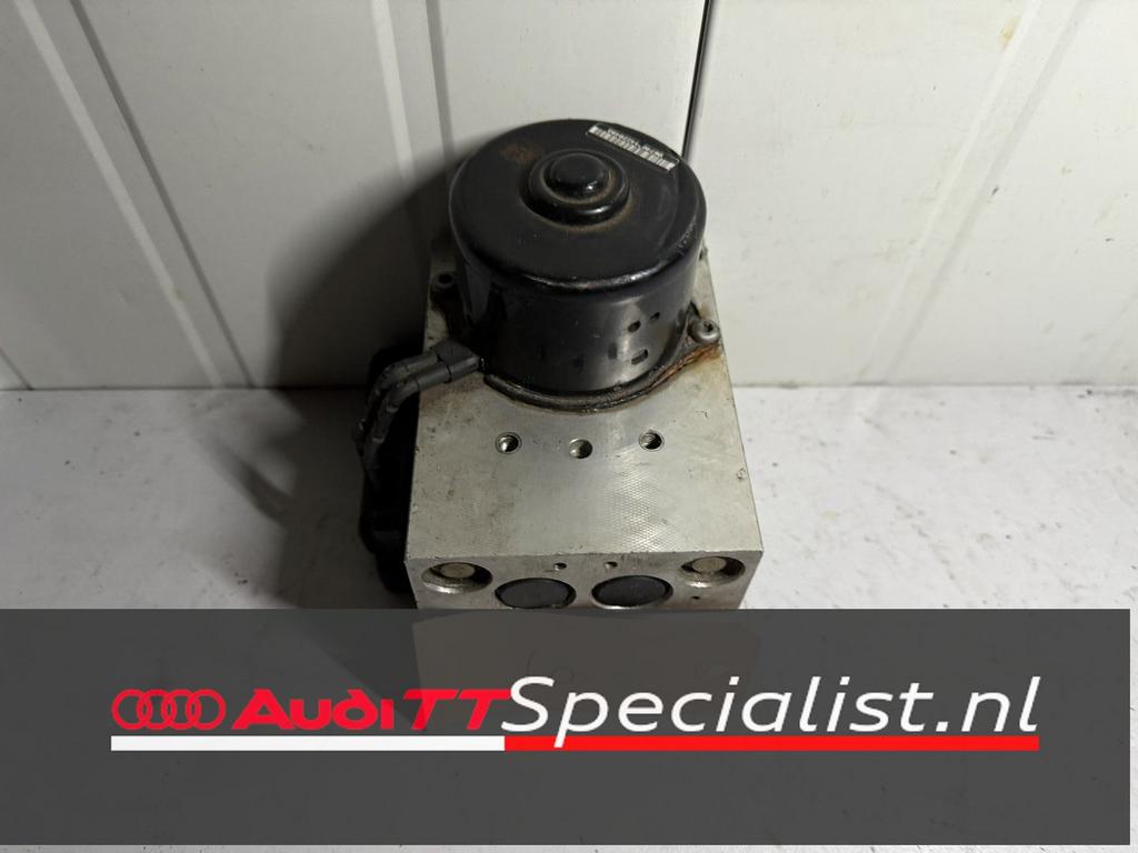 Audi TT MK1 Abs pomp 1J0907379Q 1998-2006, Gebruikt, -, -, -