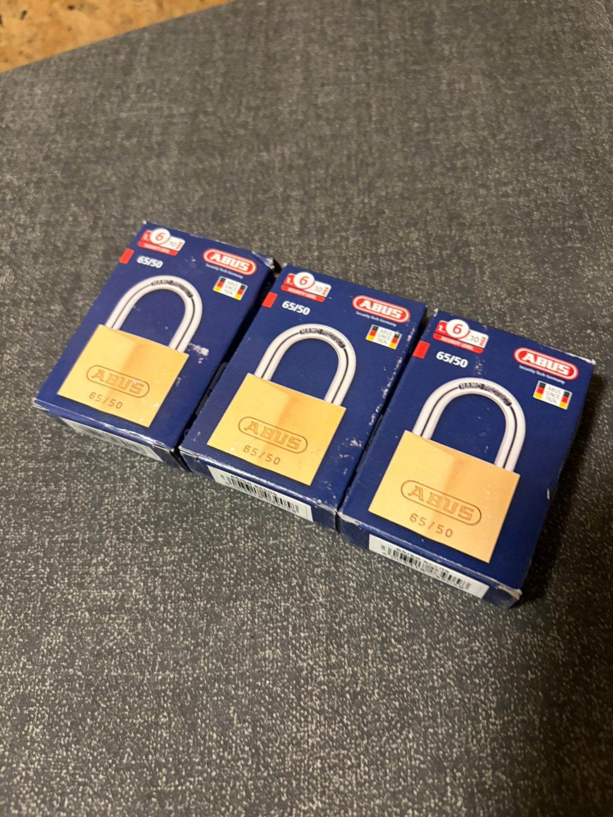 Set van 3 gelijk sluitende hangsloten Abus NIEUW, Ophalen of Verzenden