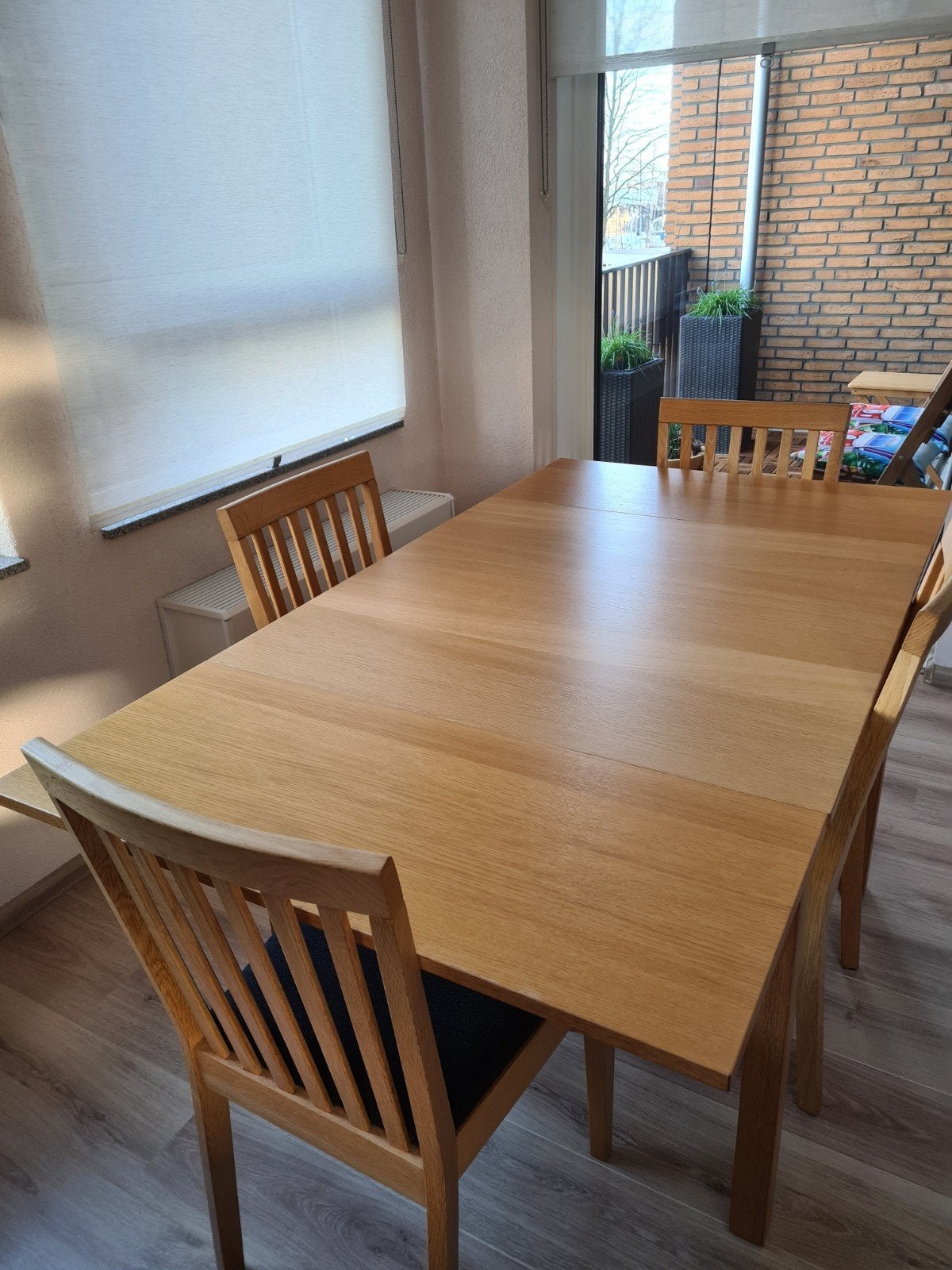 Uitschuifbare eettafel met 4 stoelen - Eikenhout, Huis en Inrichting, Tafels | Eettafels, Ophalen, Modern, Klassiek, Gebruikt