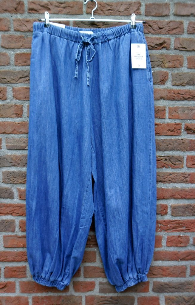 Nieuwe balloon jeans H&M superfijne broek ruime maat M, Kleding | Dames, H&M, Blauw, Nieuw, Ophalen of Verzenden