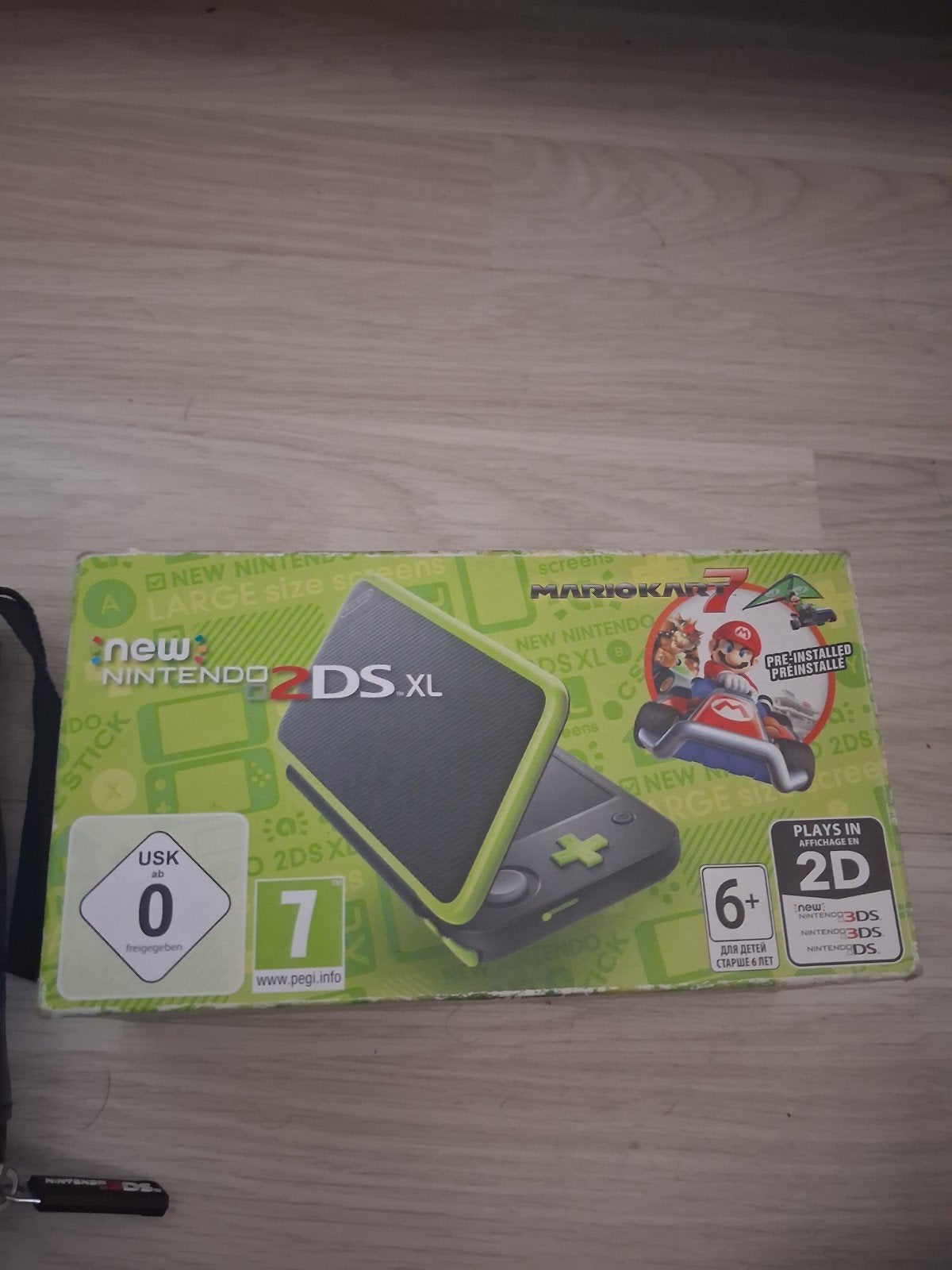 nintendo2ds xl black lime green, 2DS XL, Zo goed als nieuw, Groen, Ophalen