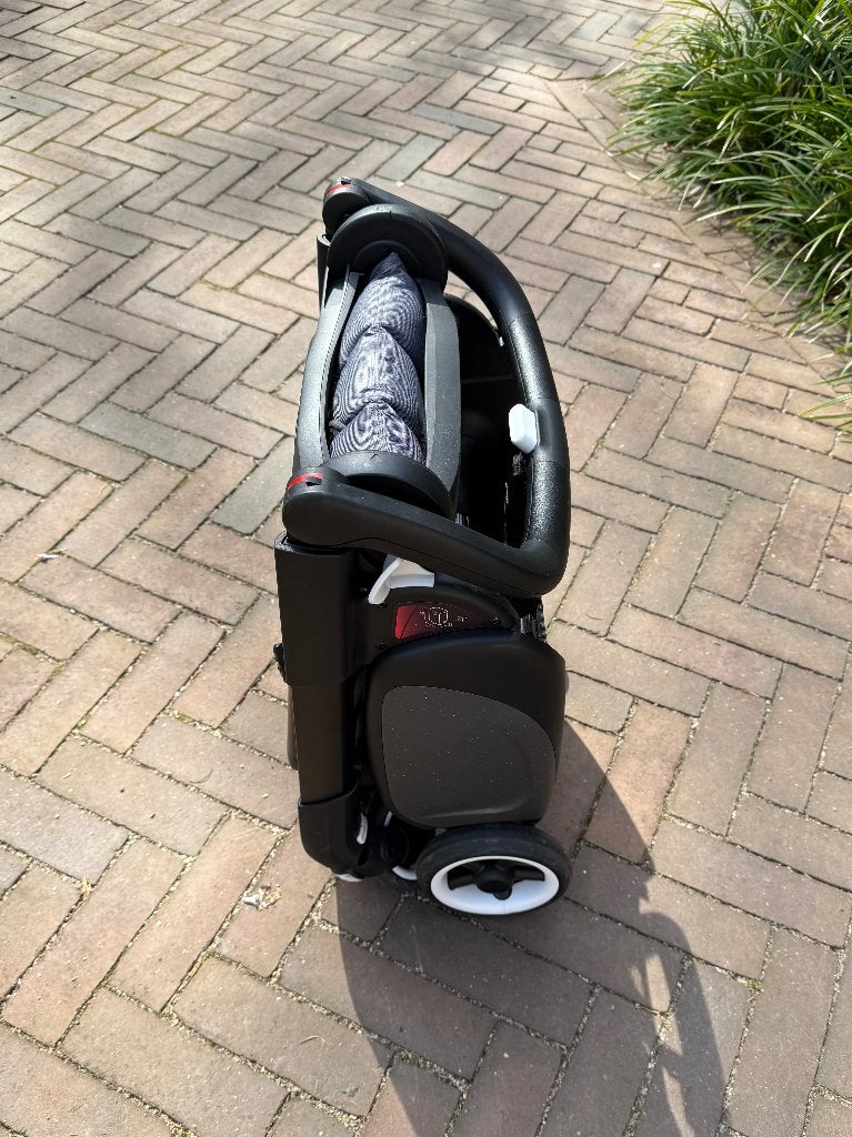BIJNA NIEUW! Bugaboo Ant zeer compacte buggy kinderwagen, Kinderen en Baby's, Buggy's, Ophalen of Verzenden, Zo goed als nieuw