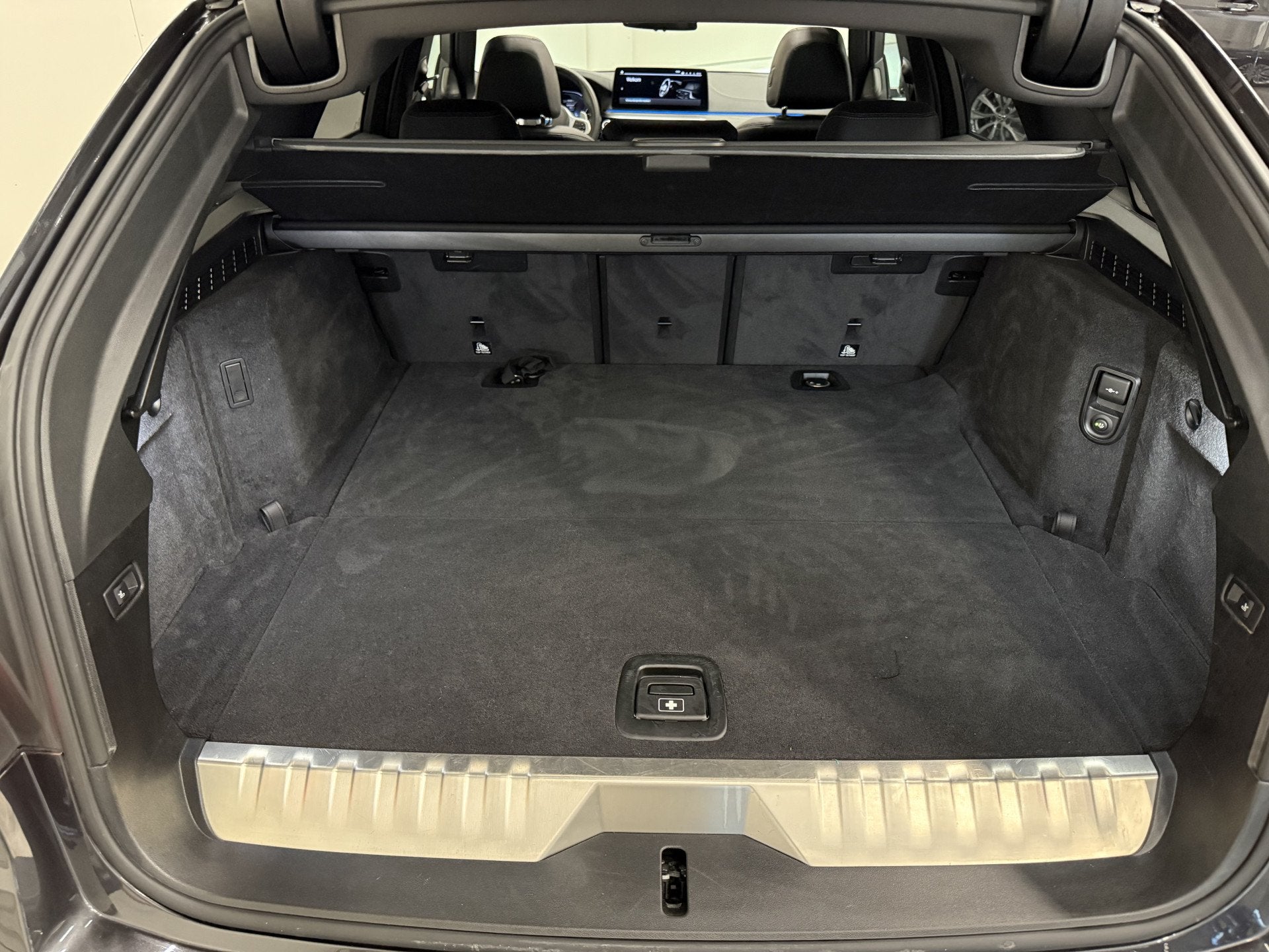 Foto 72 van BMW 5 Serie Touring 530e xDrive High exe PANO/TREKHAAK/H&K/L