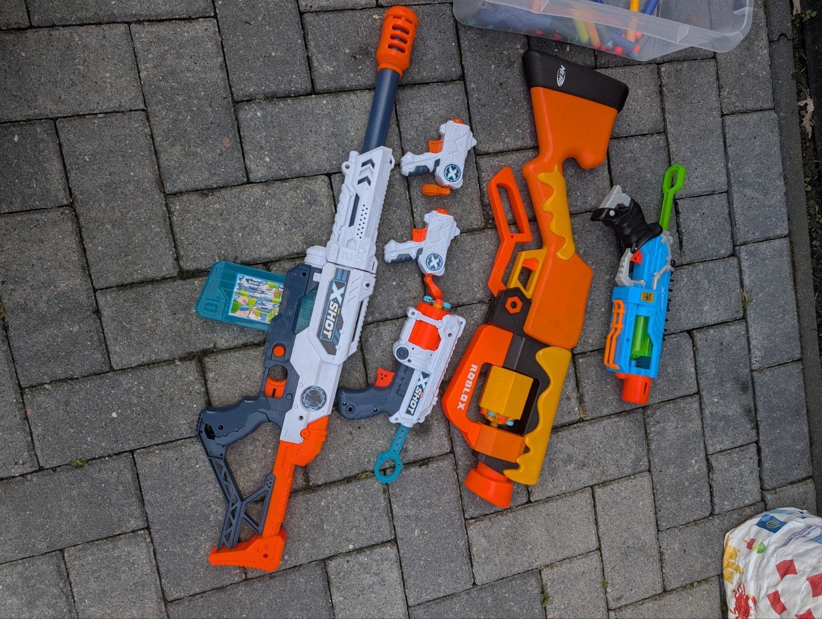 Grote set X-Shot en Nerf blasters met pijltjes, Ophalen of Verzenden, Gebruikt