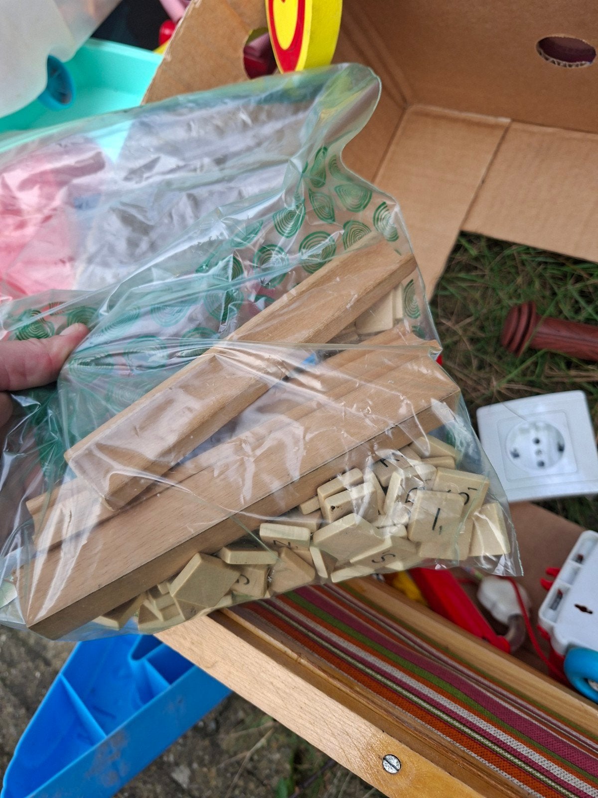 Scrabble letters en houders, Ophalen of Verzenden, Gebruikt
