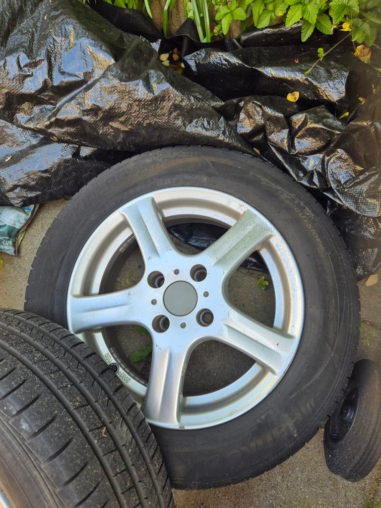 4 Enzo velgen 15 inch met goede banden 4x108 Peugeot Citroën, Auto-onderdelen, Ophalen, Gebruikt, 15 inch, Banden en Velgen