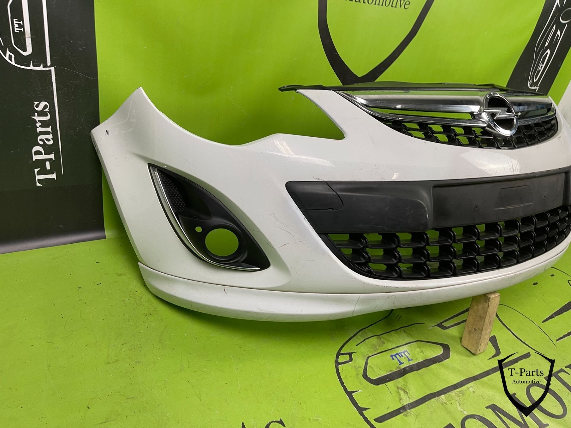 opel corsa D voorbumper bumper grille rooster 95508031, Info@fabrikant.eu, Opel, Ophalen of Verzenden, Bumper