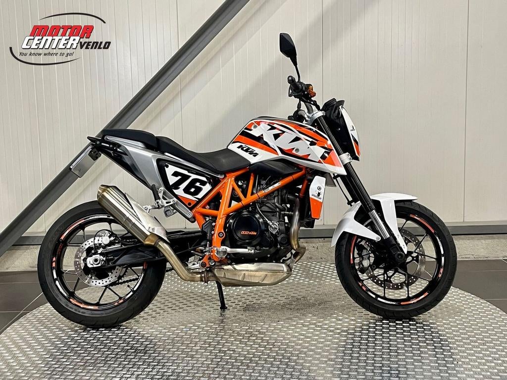 KTM 690 DUKE (bj 2013) 19,366 km, KTM, Bedrijf, Onbekend, Onbekend