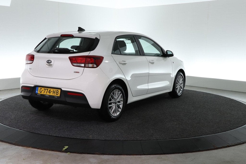 Kia Rio 1.0 TGDI DynamicLine | CARPLAY | CAMERA | CRUISE |, Auto's, Kia, Voorwielaandrijving, Gebruikt, Euro 6, 1055 kg