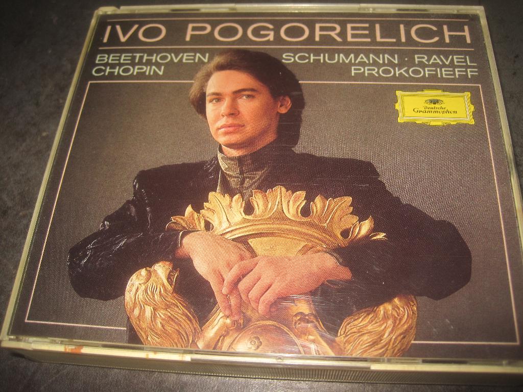 Ivo Pogorelich piano Beethoven Chopin Schumann ea op DGG 3CD, Ophalen of Verzenden, Classicisme, Zo goed als nieuw, Kamermuziek