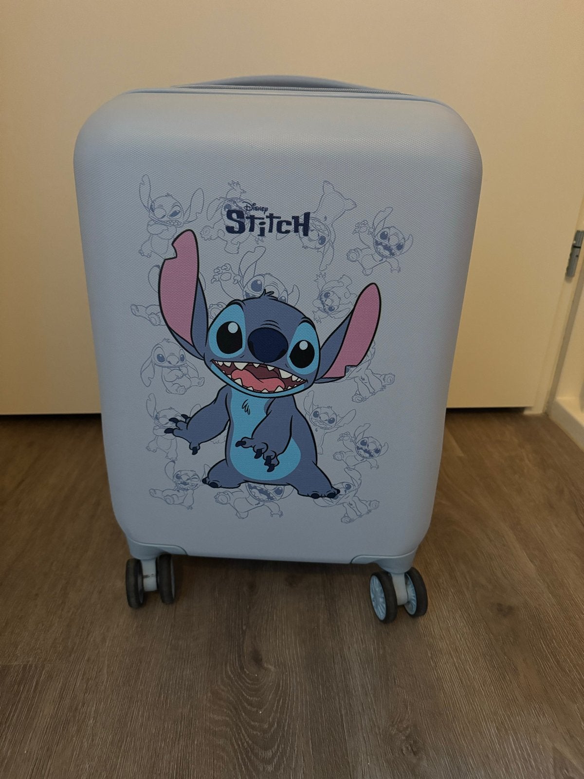 Lichtblauwe Stich handbagage koffer met cijferslot, 60 tot 70 cm, Gebruikt, Hard kunststof, Slot