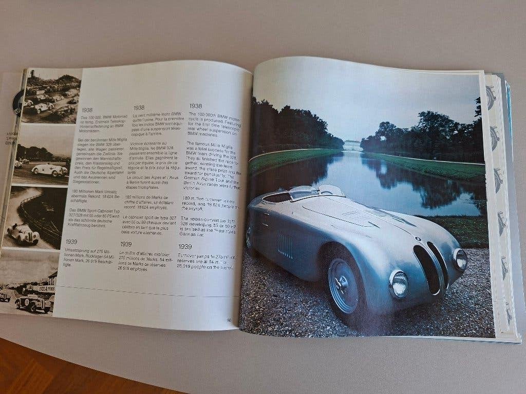 BMW BOEK uit 1972 COLLECTOR'S ITEM first edition, Ophalen of Verzenden, Zo goed als nieuw, BMW