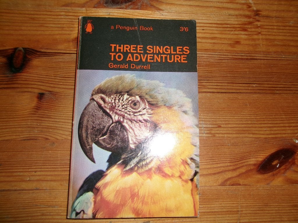Gerald durrell - three singles to adventure, Boeken, Ophalen of Verzenden, Gelezen, Europa