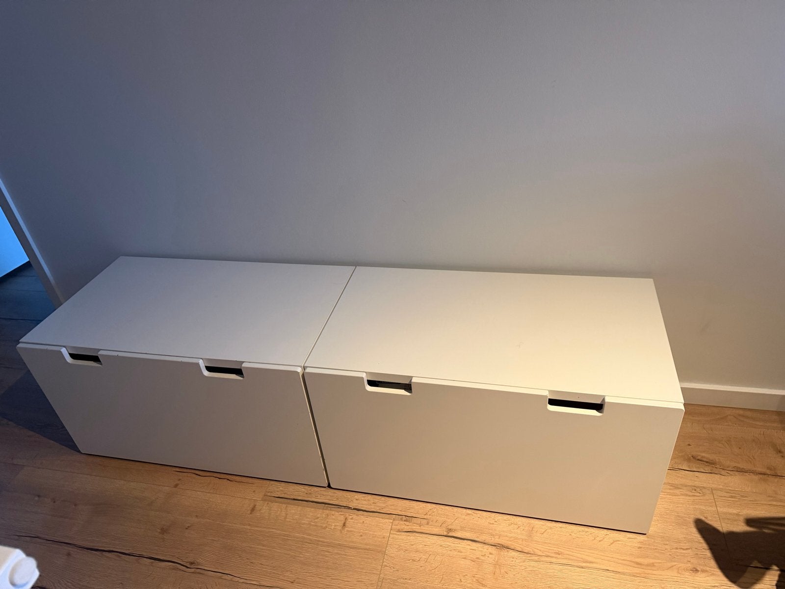 Ikea Småstad speelgoedkisten met bank (2 stuks), Ophalen, Gebruikt