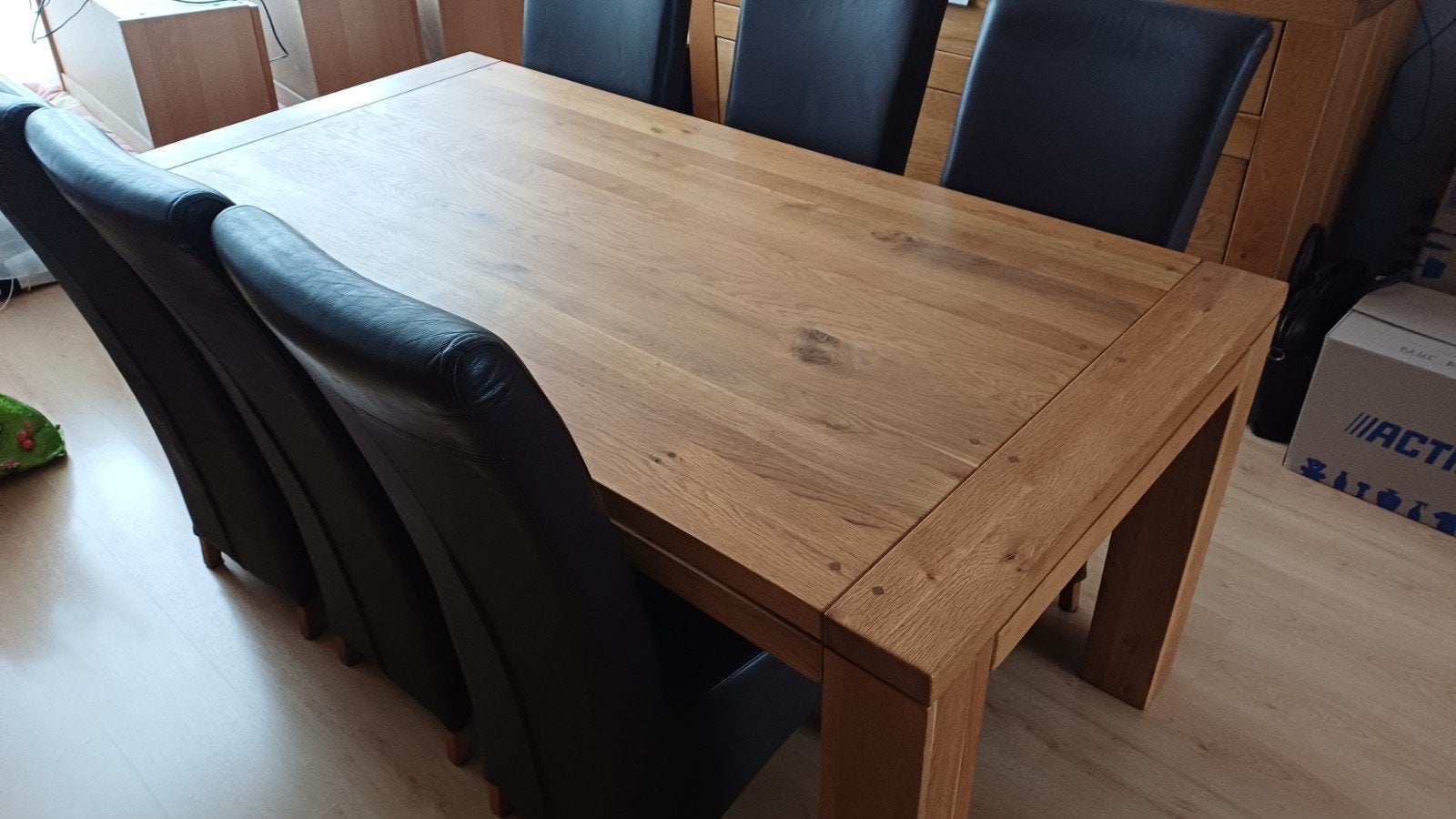 Stevige eettafel incl.stoelen, Ophalen, Zo goed als nieuw, 4 tot 6 stoelen