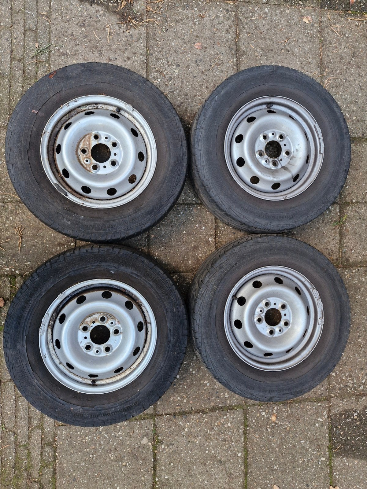 4x Continental VanContact 215/70R15 banden en velgen 5x118, Ophalen, 15 inch, Banden en Velgen, Zomerbanden
