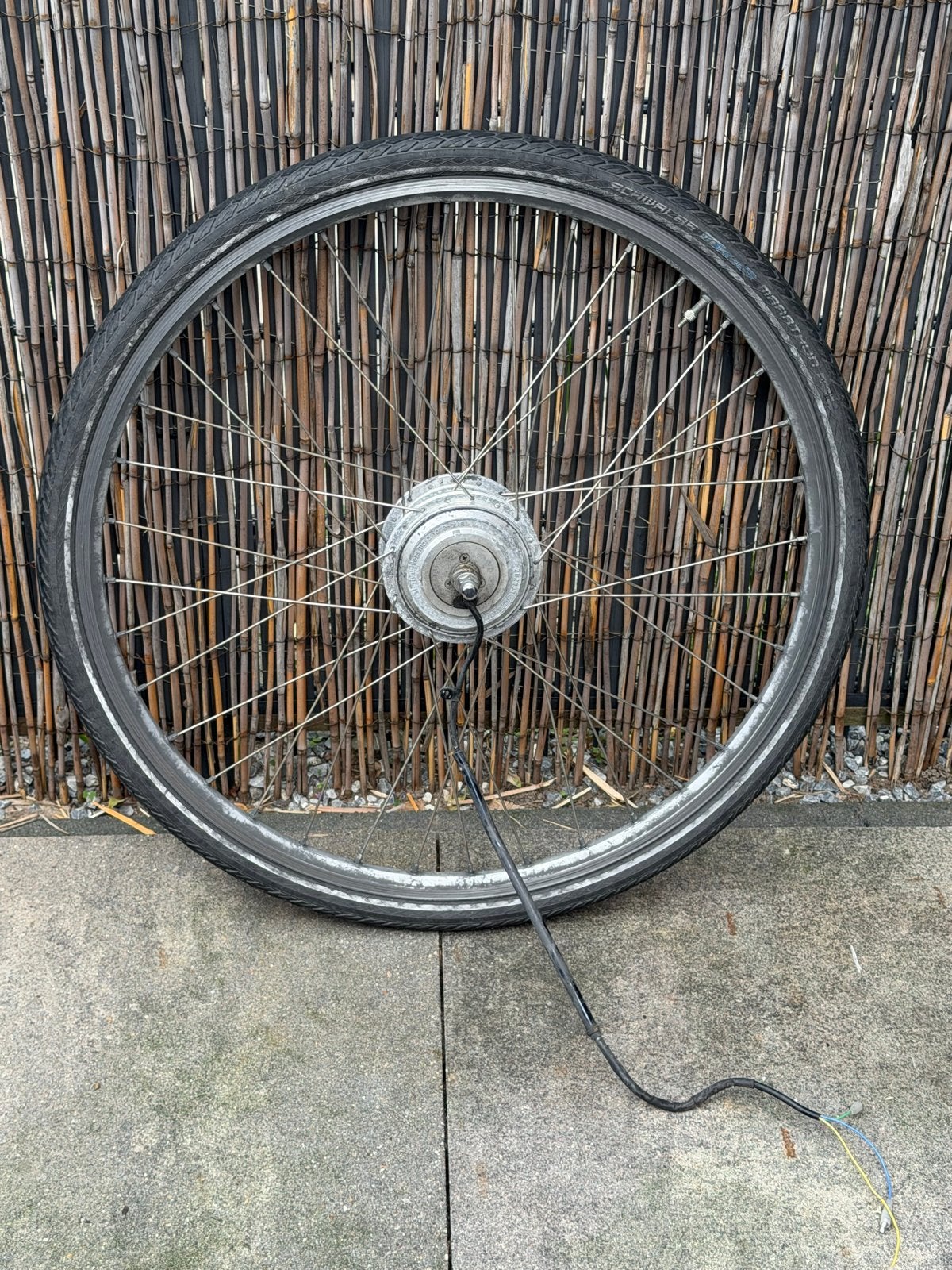 8Fun Voorwiel 28 inch met motor, nette staat, Gebruikt, Overige materialen, Ophalen of Verzenden, Elektrische fiets