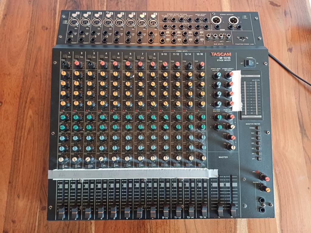 Vintage analoge mengtafel - Tascam m1016, Ophalen, Gebruikt, 10 tot 20 kanalen