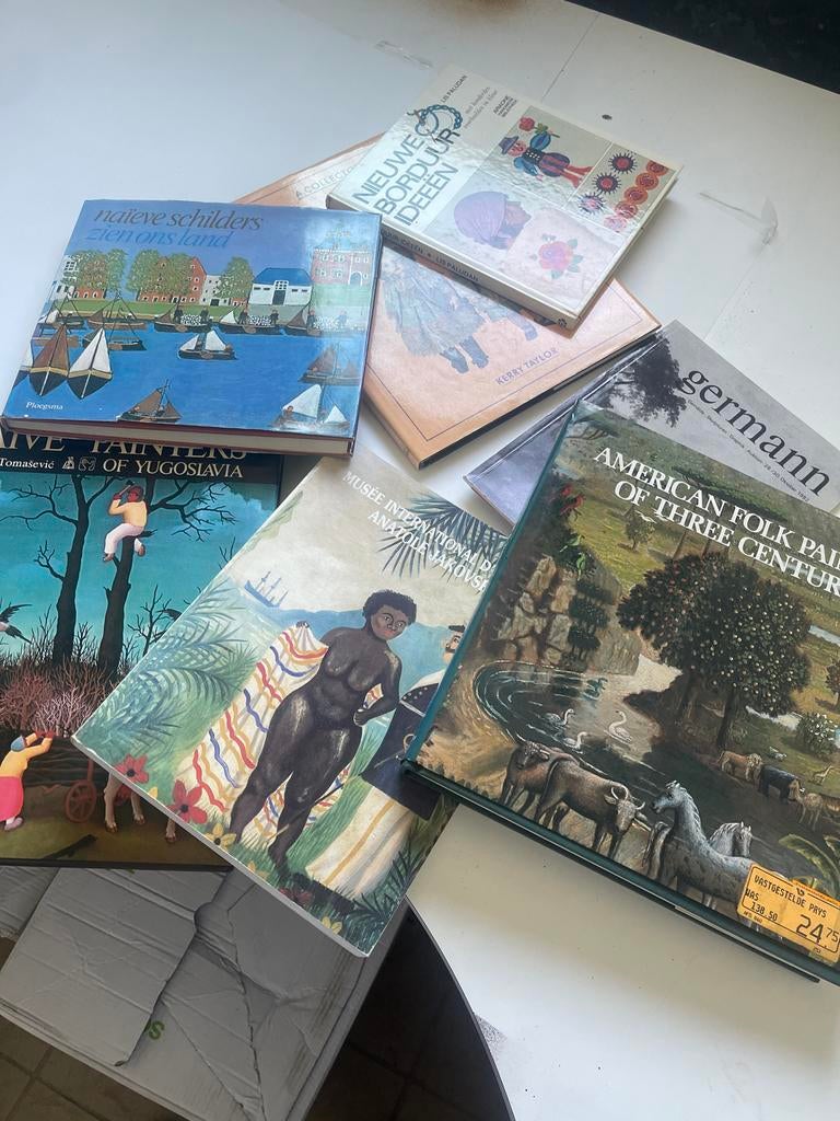 Diverse boeken over naïeve kunst, Ophalen of Verzenden, Gelezen, Overige onderwerpen
