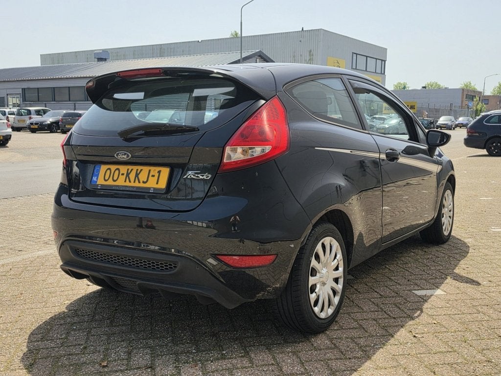 Ford Fiesta 1.25 Limited 3Drs Airco Distr. vv Nw APK ✅, Euro 5, Gebruikt, 4 cilinders, 60 pk