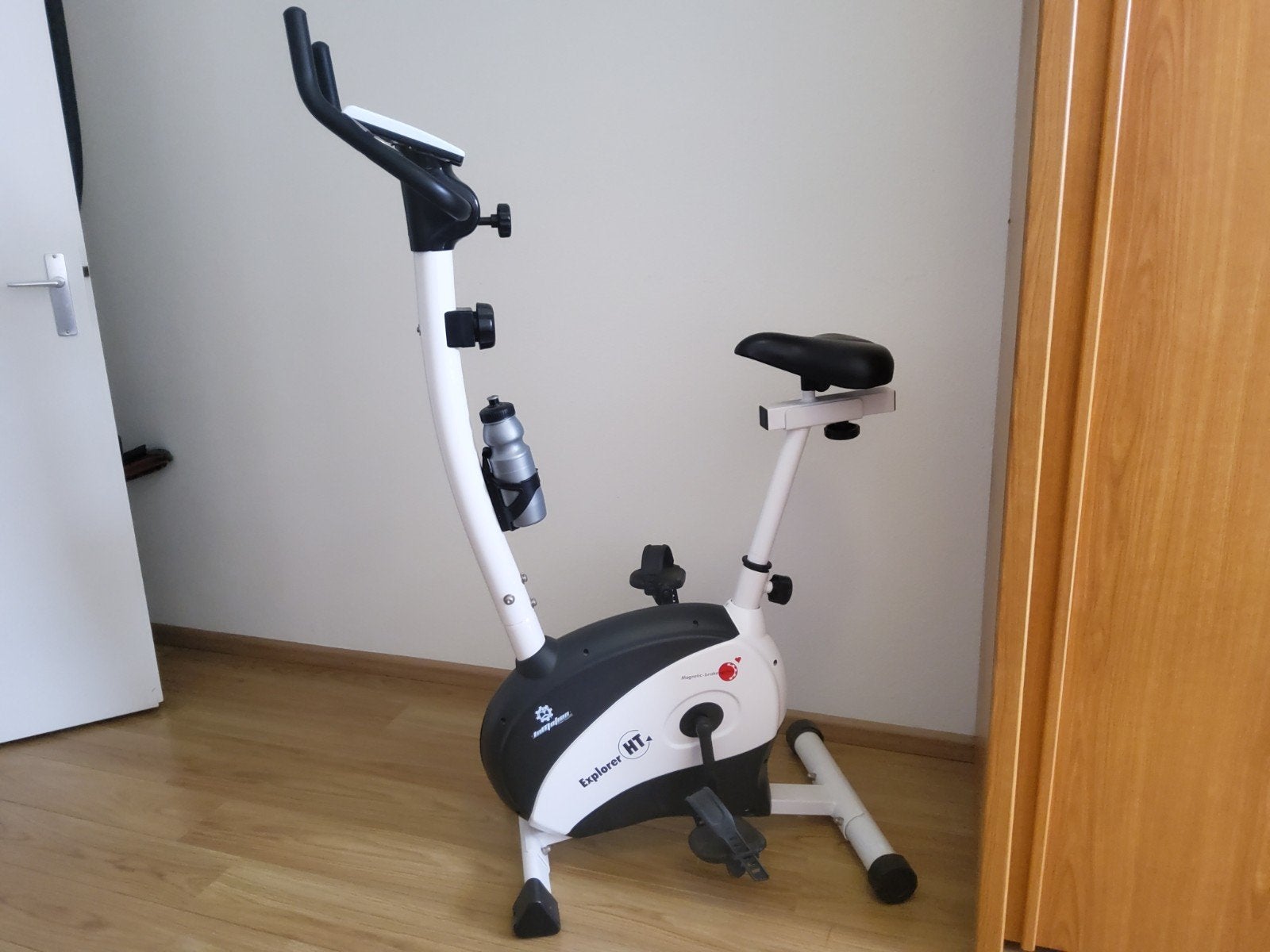Hometrainer InMotion Explorer HT - Max 80 kg, Ophalen, Gebruikt, Metaal, Benen