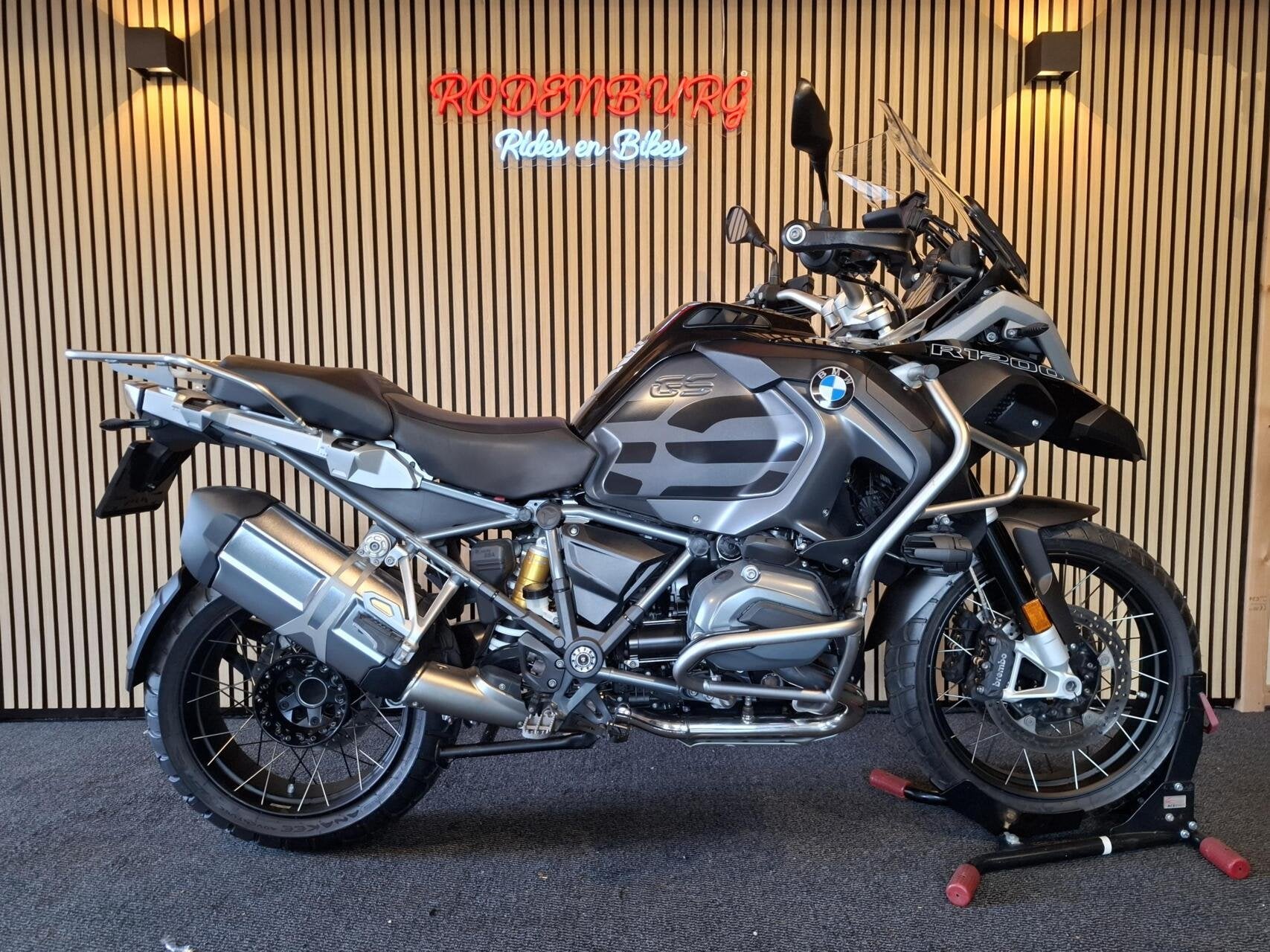 BMW R 1200 GS Adventure 2017 Triple Black, LED Verlichting, Bedrijf, 1170 cc, Meer dan 35 kW