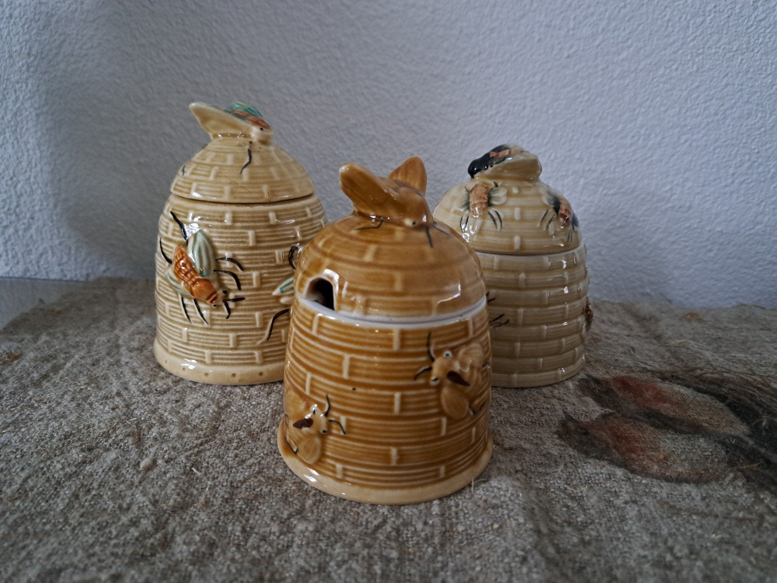 Vintage honingpotten bijenkorfvorm prijs per stuk, Antiek en Kunst, Antiek | Keramiek en Aardewerk, Ophalen of Verzenden