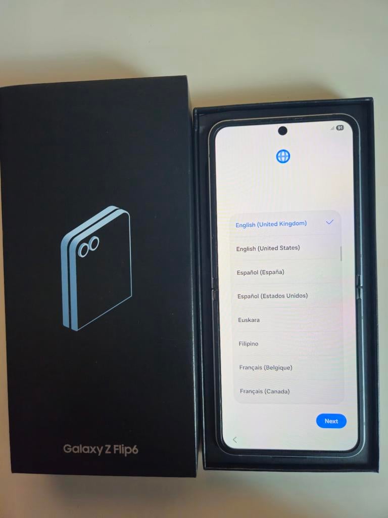 Samsung Z-Flip 6 256GB Simlockvrij, Telecommunicatie, Mobiele telefoons | Samsung, Zwart, Touchscreen, Ophalen of Verzenden, Zo goed als nieuw