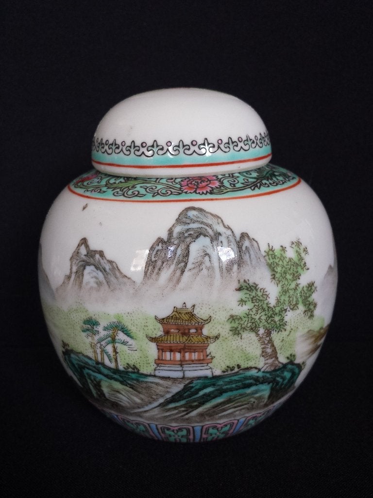 Porseleinen Chinese GEMBERPOT met Deksel, Afb. PAGODE, Ophalen of Verzenden