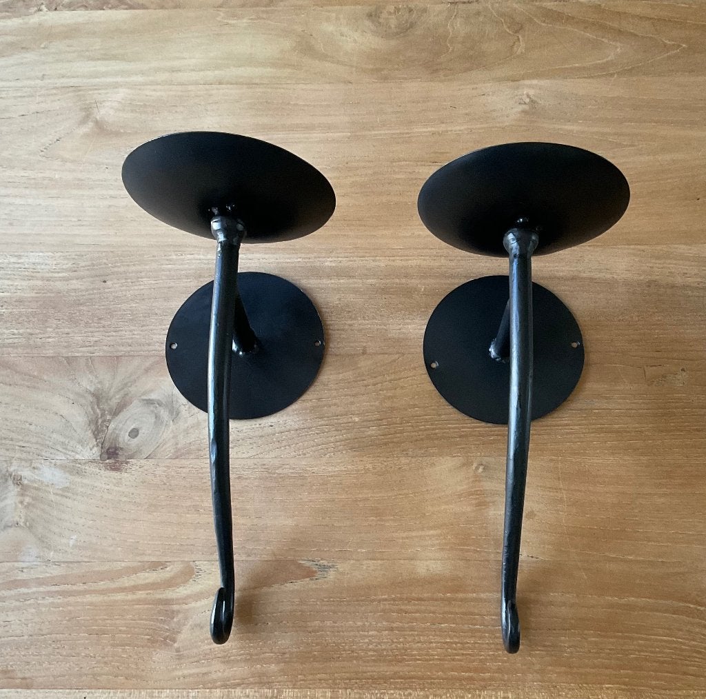 2 x wandkandelaar zwart metaal kaarsenhouders, Ophalen of Verzenden, Zwart, Metaal, Minder dan 25 cm