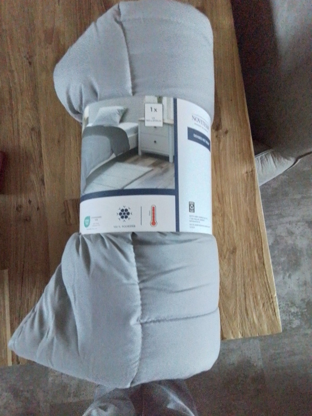 nieuw dekbed zonder hoes kleur grijs 140x200, Ophalen, Eenpersoons, Nieuw, Deken of Dekbed