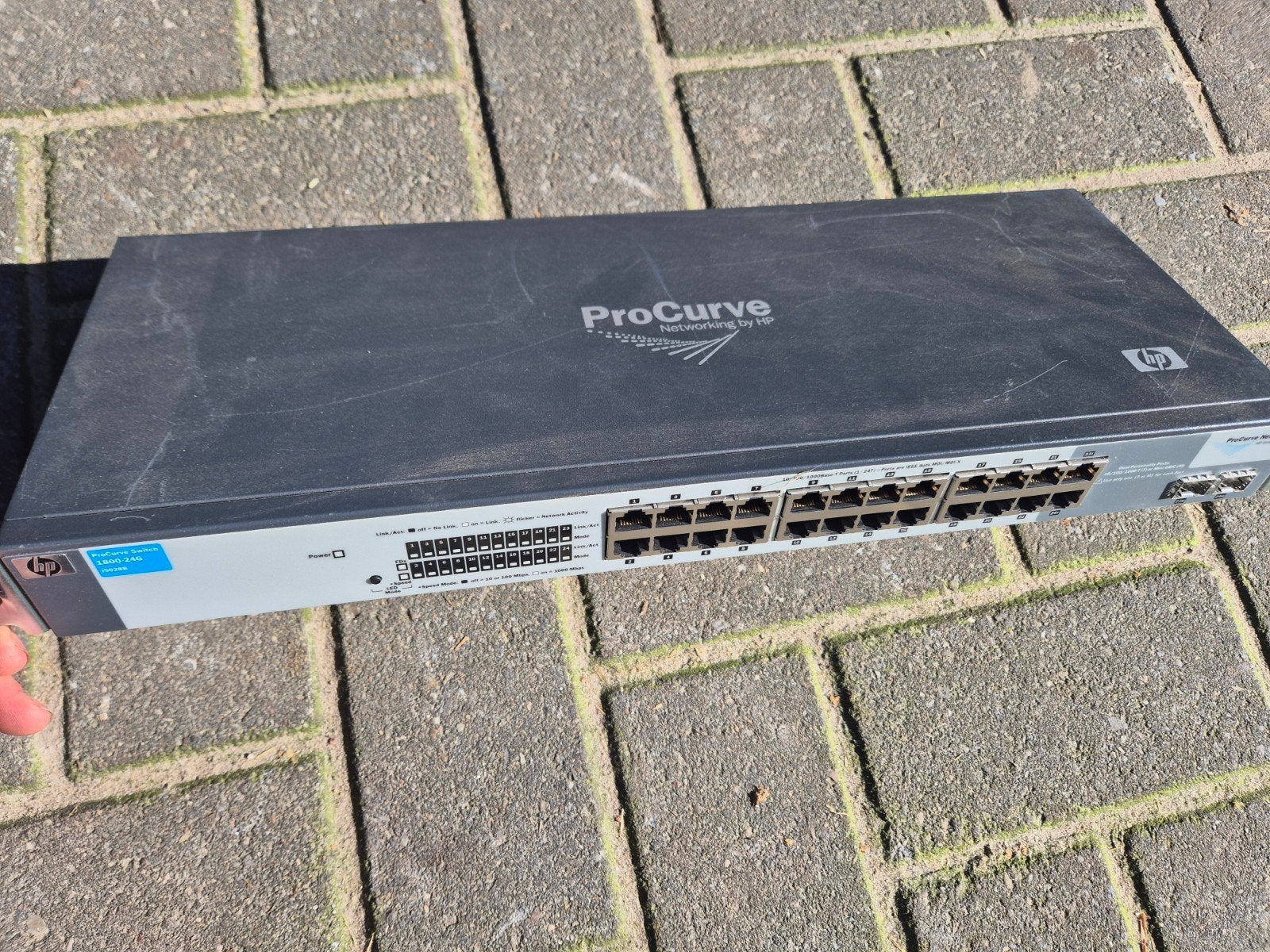 HP ProCurve J9028B 24-poorts netwerkswitch, Ophalen of Verzenden