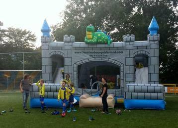 springkasteel huren te verhuur springkussen huur, Hobby en Vrije tijd, Feestartikelen | Verhuur, Ophalen of Verzenden, Zo goed als nieuw