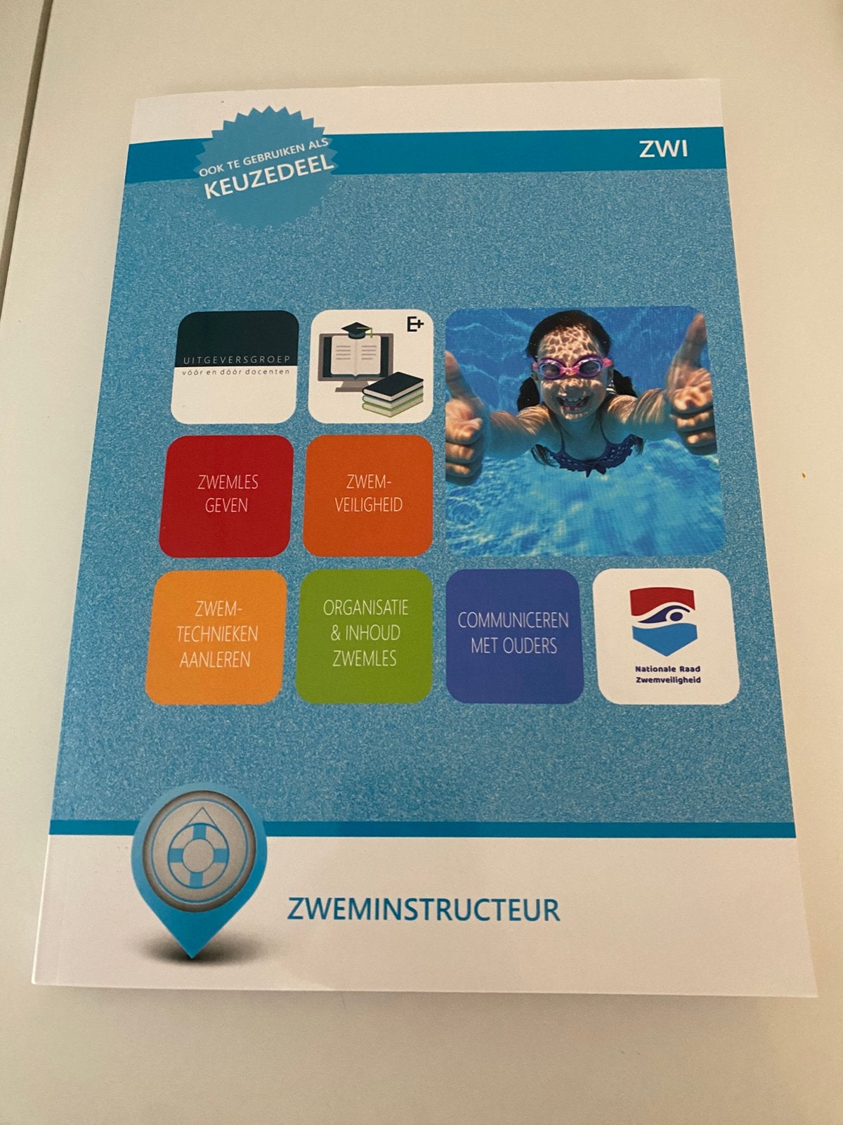 Keuzedeel zwemonderwijzer werk/leesboek, Boeken, Ophalen of Verzenden, Gelezen, Overige niveaus, Overige vakken