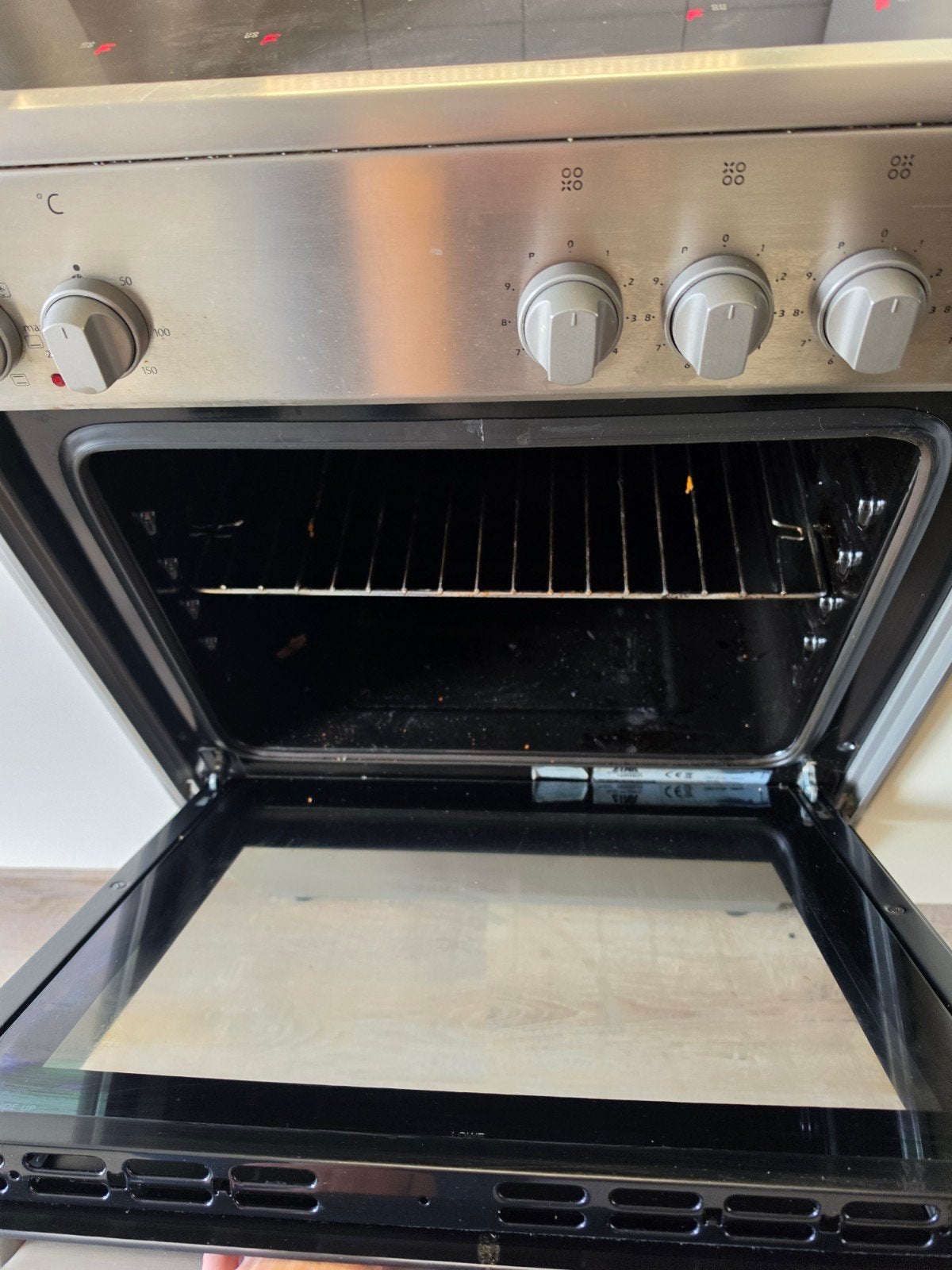 Nette kookplaat met oven (kookplaat foutmelding), Witgoed en Apparatuur, Ophalen