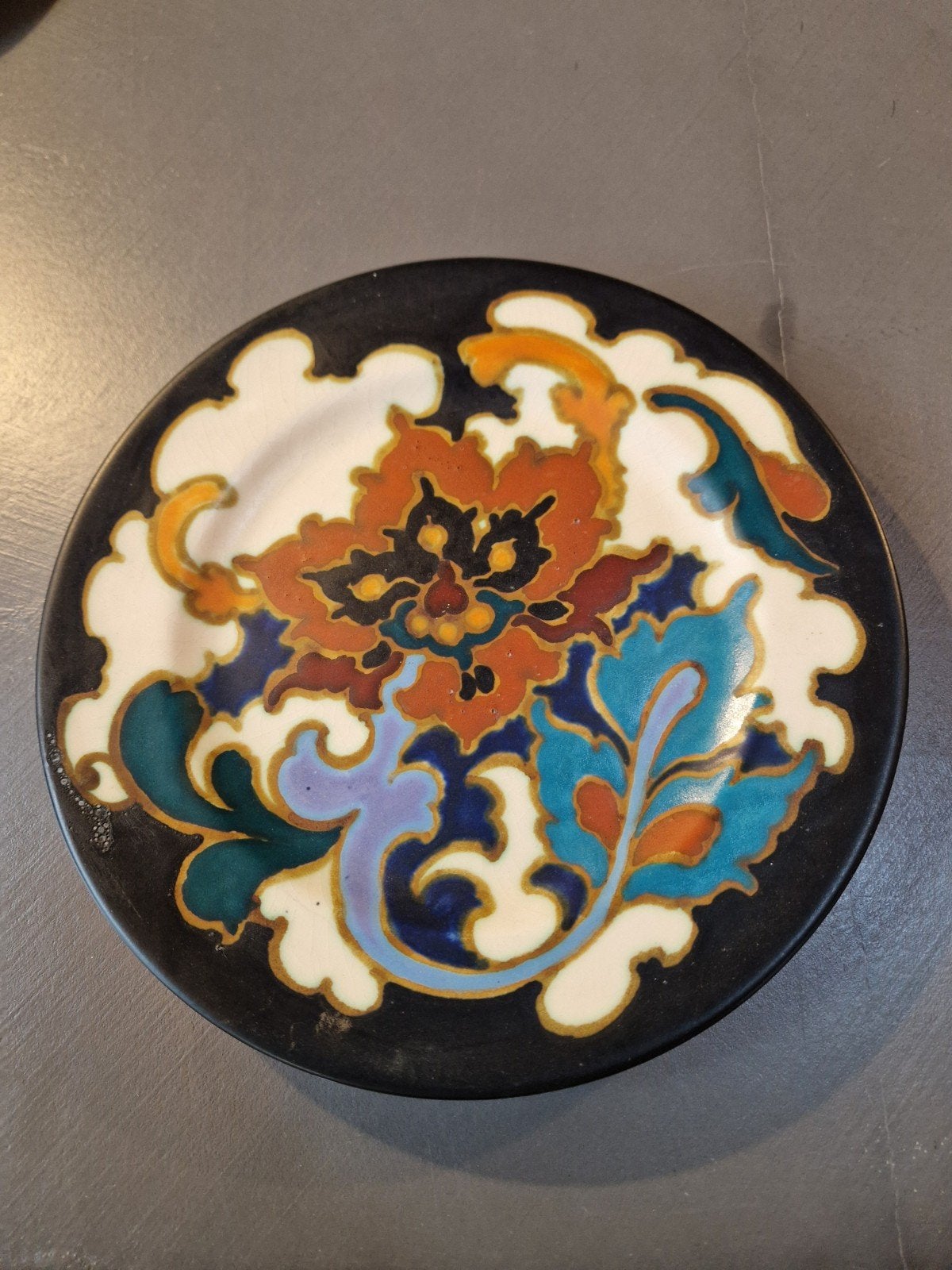 Gouda Plateel Regina Kunst Aardewerk Bord - 23cm, Antiek en Kunst, Ophalen