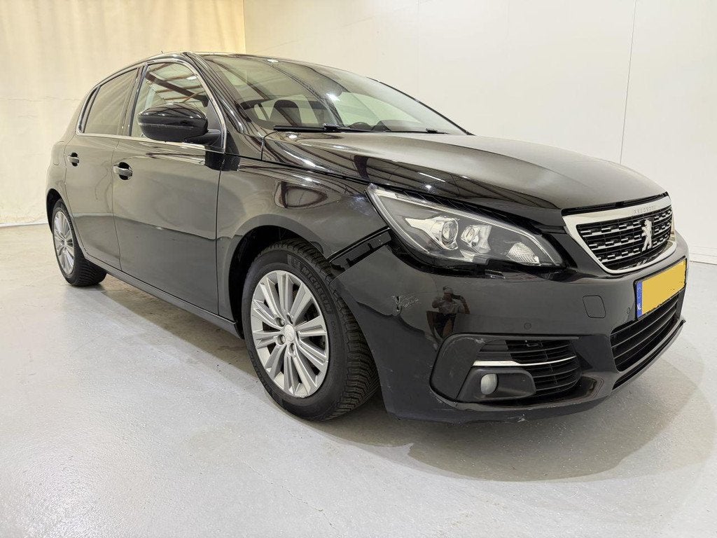 Peugeot 308 HB 1.2 PureTech Allure Pano (bj 2018), Auto diversen, Schadeauto's, Webaccessibility@stellantis.com, 1199 cc, Stellantis N.V.