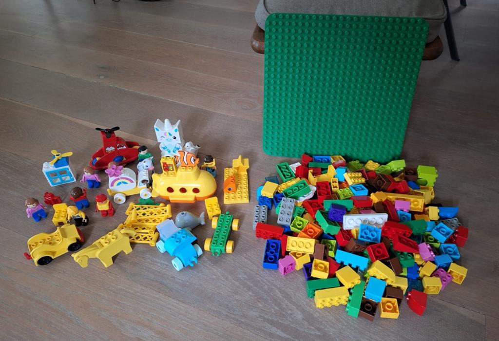 Grote partij Duplo met grondplaat., Ophalen, Inclusief minifiguren, Gebruikt, Duplo
