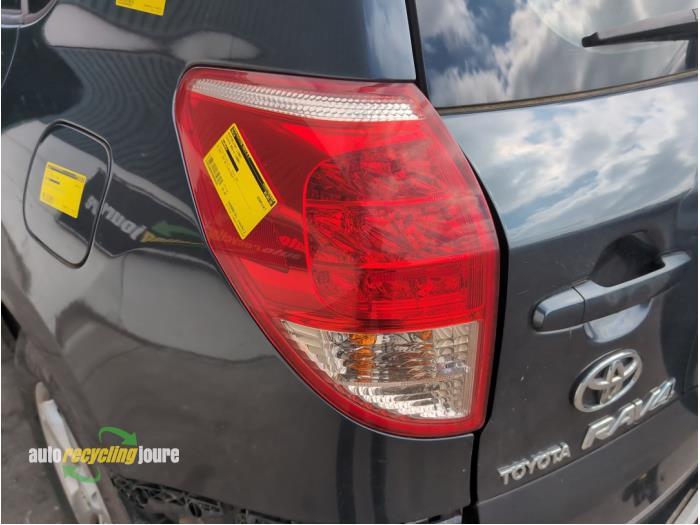 Achterlicht links van een Toyota Rav-4, Auto-onderdelen, Verlichting, Gebruikt, -, -, Toyota