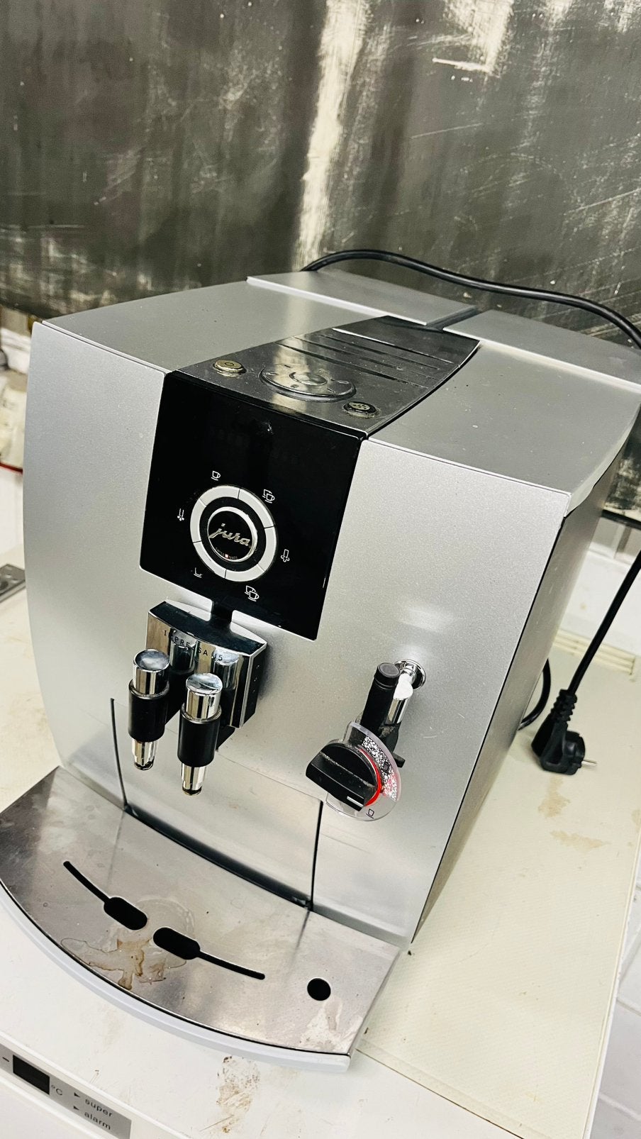 Jura j9 koffie machine gereviseerd, 10 kopjes of meer, Ophalen of Verzenden, Zo goed als nieuw, Koffiemachine