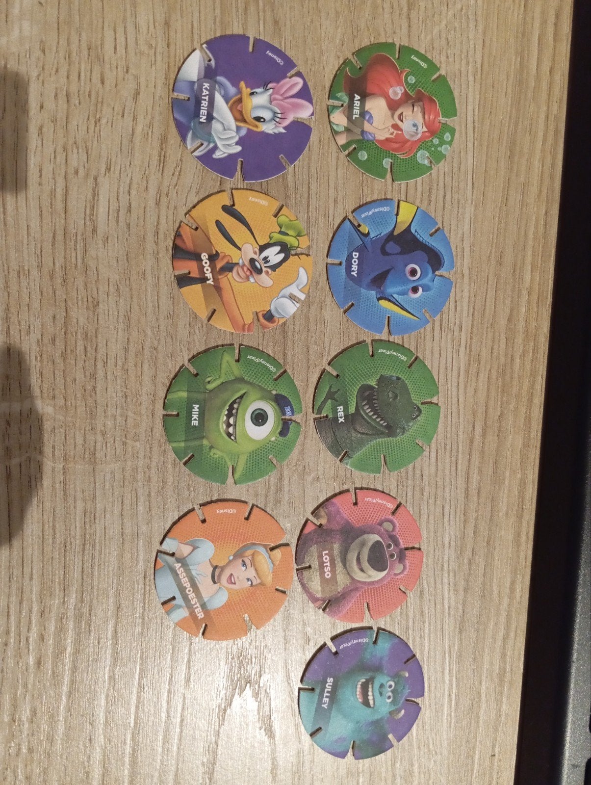 AH Diskeyz Disney - Diverse Figuren 9 stuks, Verzamelen, Ophalen of Verzenden, Gebruikt, Overige soorten, Overige typen