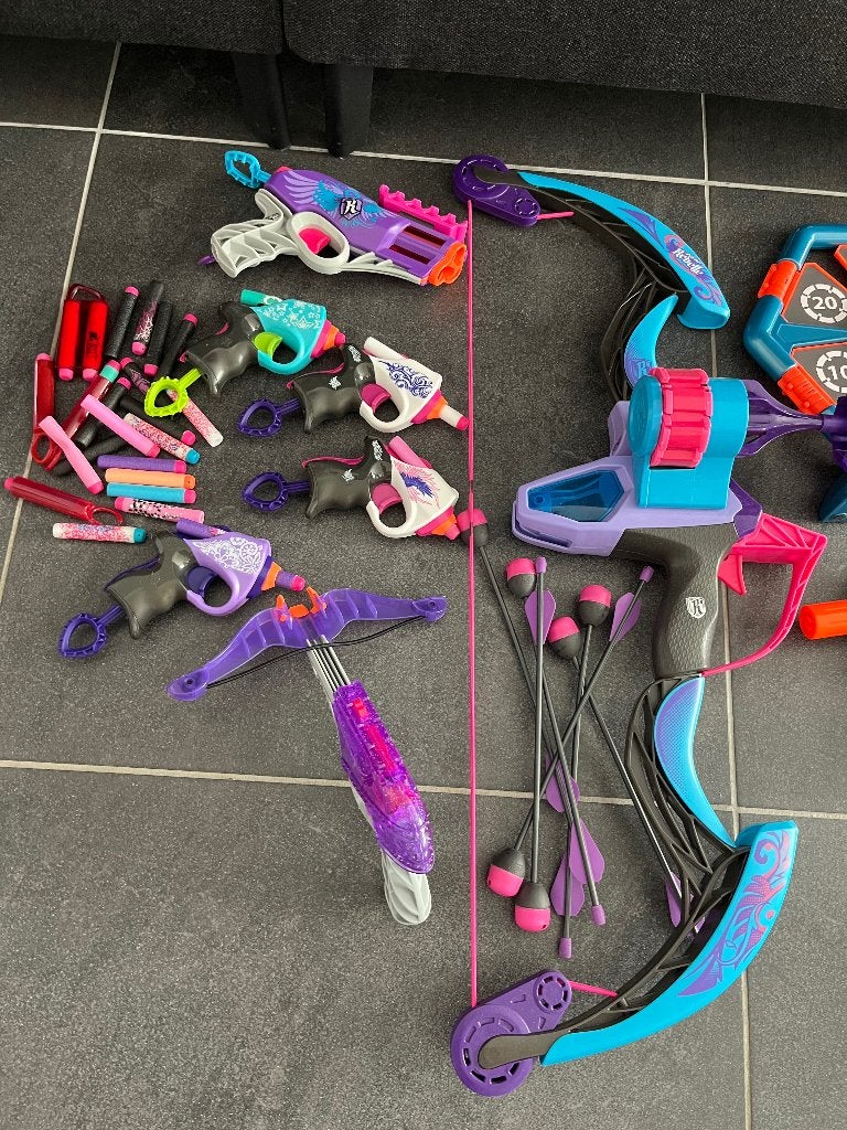 Heel veel nerf, Ophalen, Zo goed als nieuw