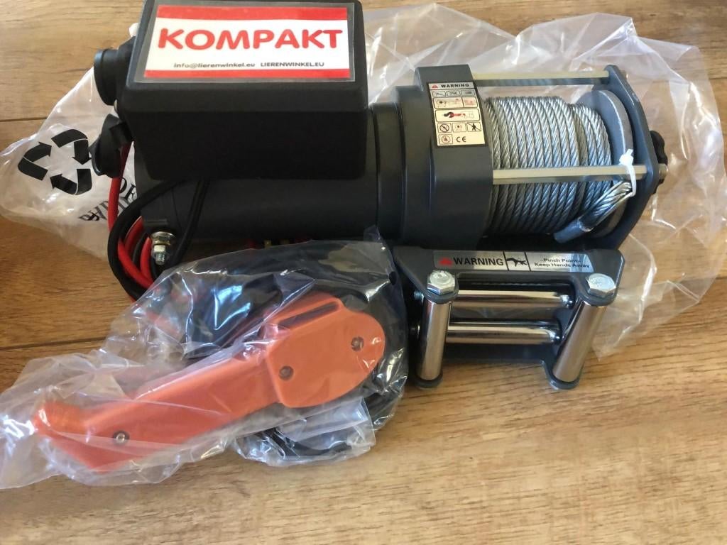 Elektrisch lier 12 volt 1369 kg 14m kabel 5mm