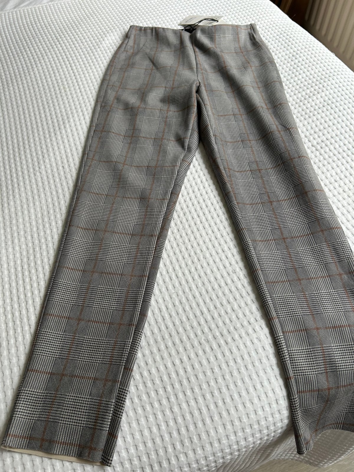 Mooie nieuwe broek van zara mt S, Ophalen, Nieuw, Overige maten