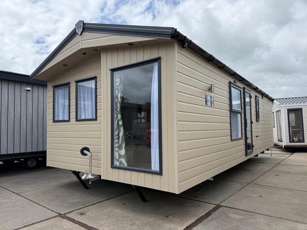 Luxe Chalet | DG & CV | 9.50 x 4.00 | Direct leverbaar, Tot en met 4
