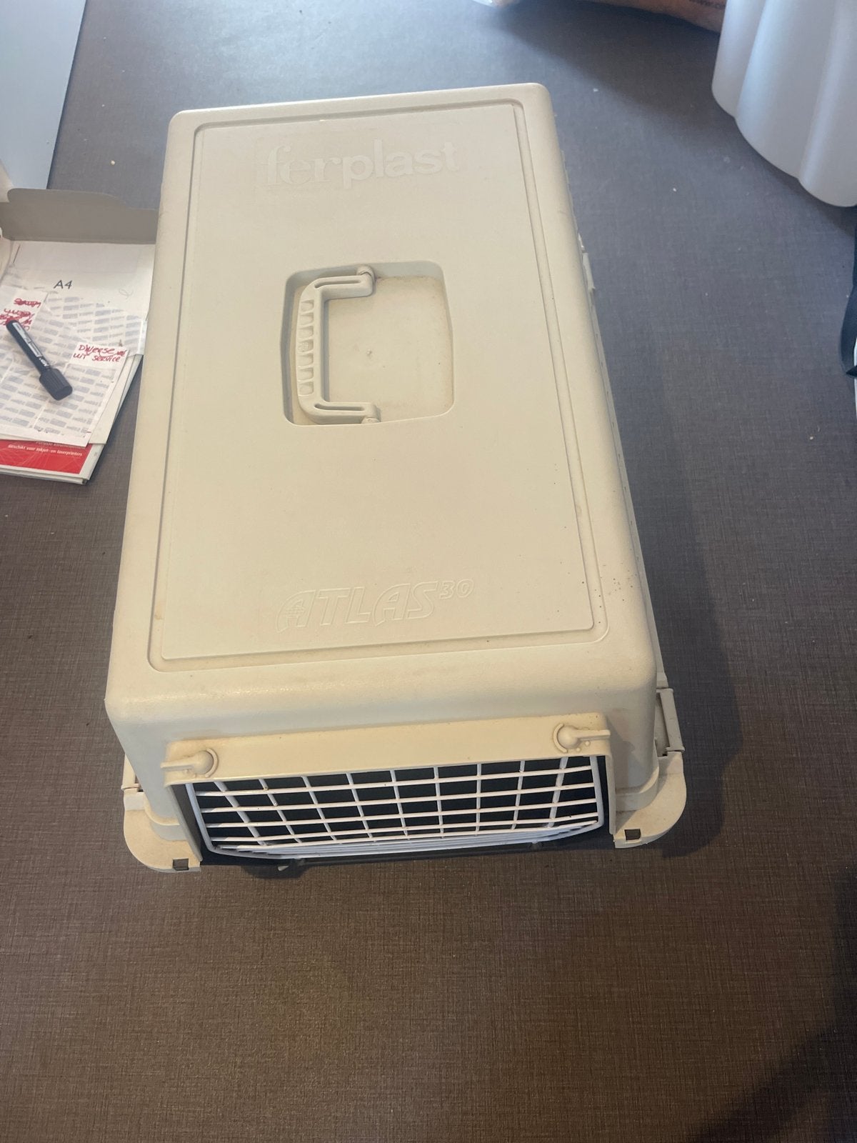 Bench verplas atlas 30 voor hond/kat, Ophalen, Zo goed als nieuw